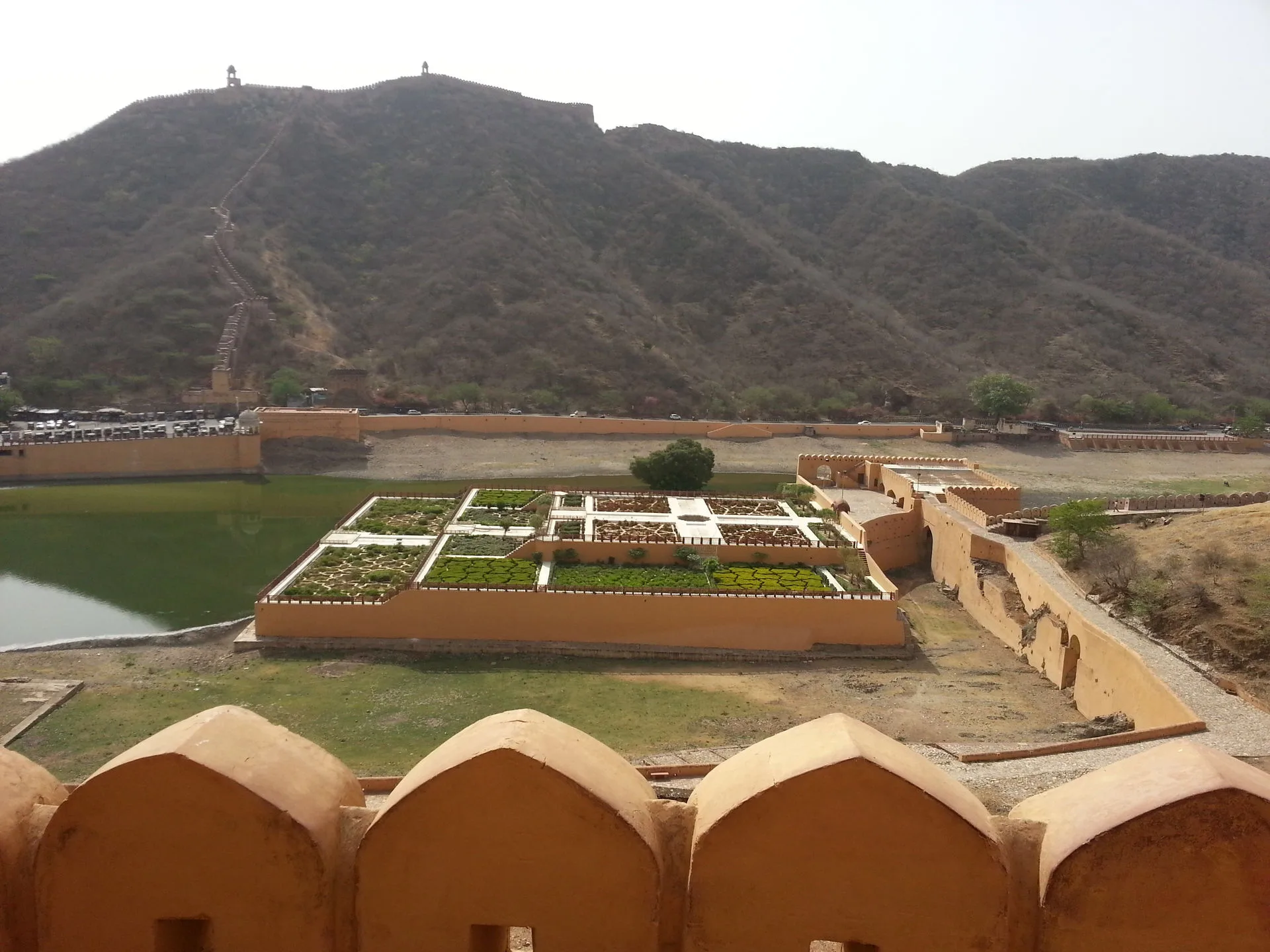 Delhi to Jaipur and Evening Sunset View from Nahargarh Fort
